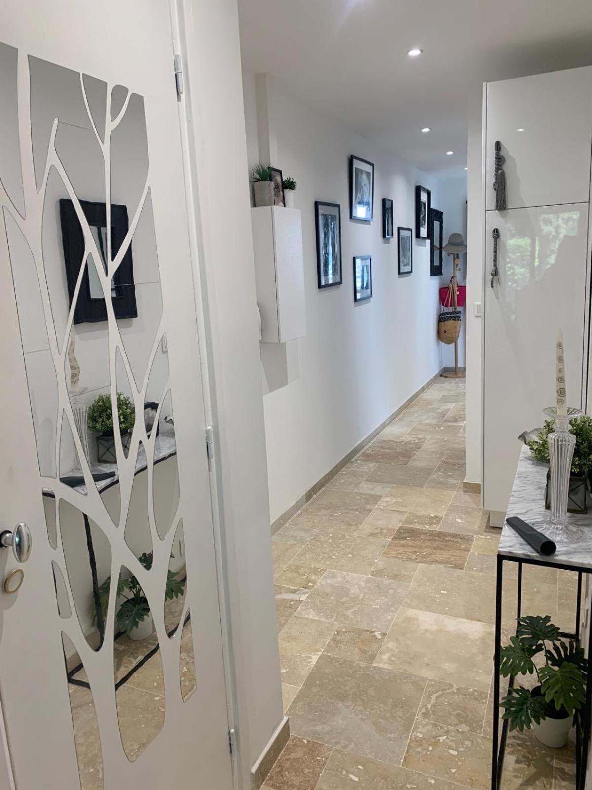 La Petite Perle Apartment โคโกแล็ง ภายนอก รูปภาพ